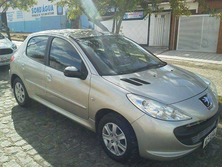 Peugeot 207HB 2011 1.4 R 18.500 em Campina Grande PB Carros